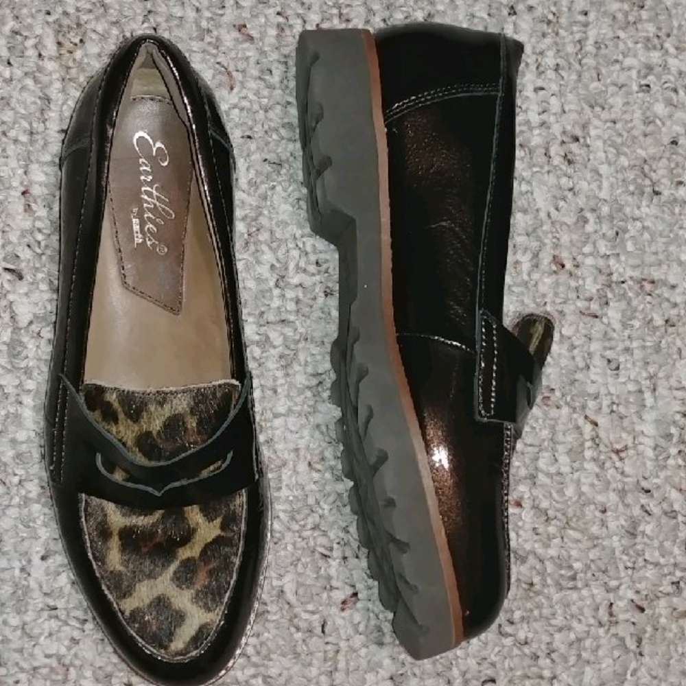 Earthies Baaga loafers